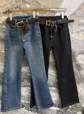 欧洲站2025冬季新款高腰毛球挂饰显瘦百搭加厚微喇牛仔裤女33671