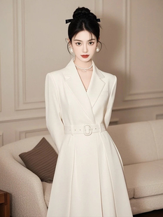 正式场合气质高端精致收腰长裙高级感上流社会白色西装连衣裙女秋