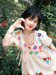 小众气质高级感裙子仙女超仙森系白色刺绣连衣裙夏季 设计师款 女装