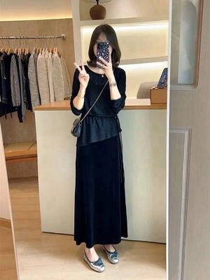 韩系极简高级感穿搭巨好看轻熟打底衫上衣深蓝色绑带长袖t恤25秋