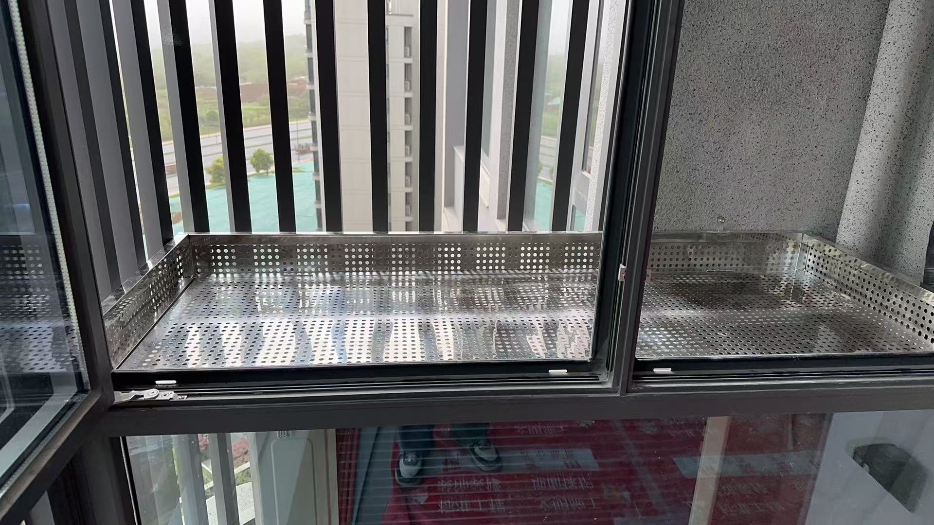 空调外机置物架 花台板 洞洞板 成都包安装