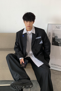 2025春季新款港风原创西服拼接毛边宽松休闲西服外套黑 GX07-P90图片
