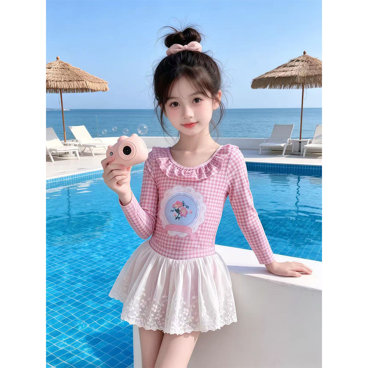 女童泳衣2026新款儿童长袖连身游泳衣夏季女孩超好看拼接蕾丝泳装