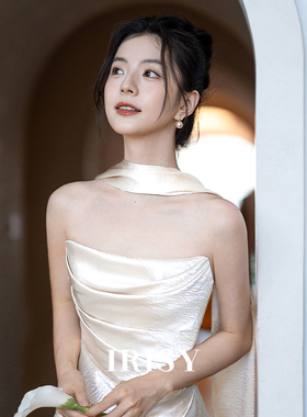 IRISY 「赴月」抹胸订婚礼服轻奢新娘敬酒服女新款法式缎面晚礼服