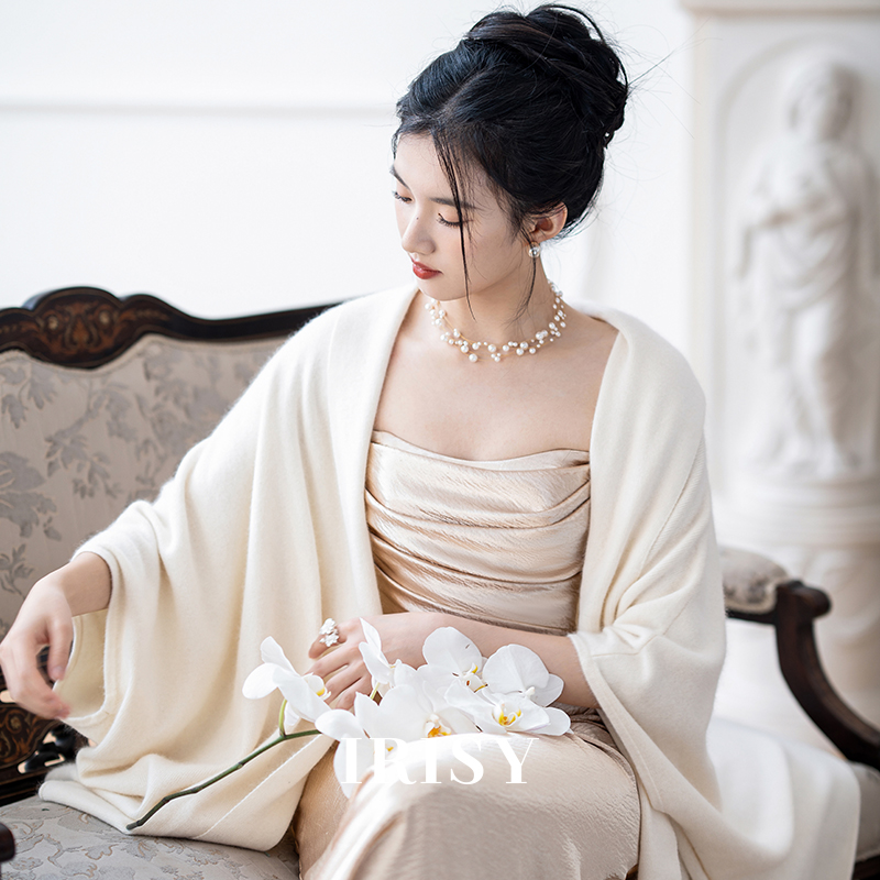 IRISY「芙眠」气质羊毛开衫披肩2025秋季新款高级感纯色礼服外搭