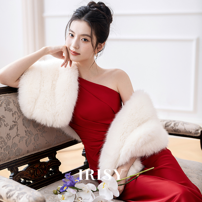 白色仿皮草新娘订婚礼服外搭