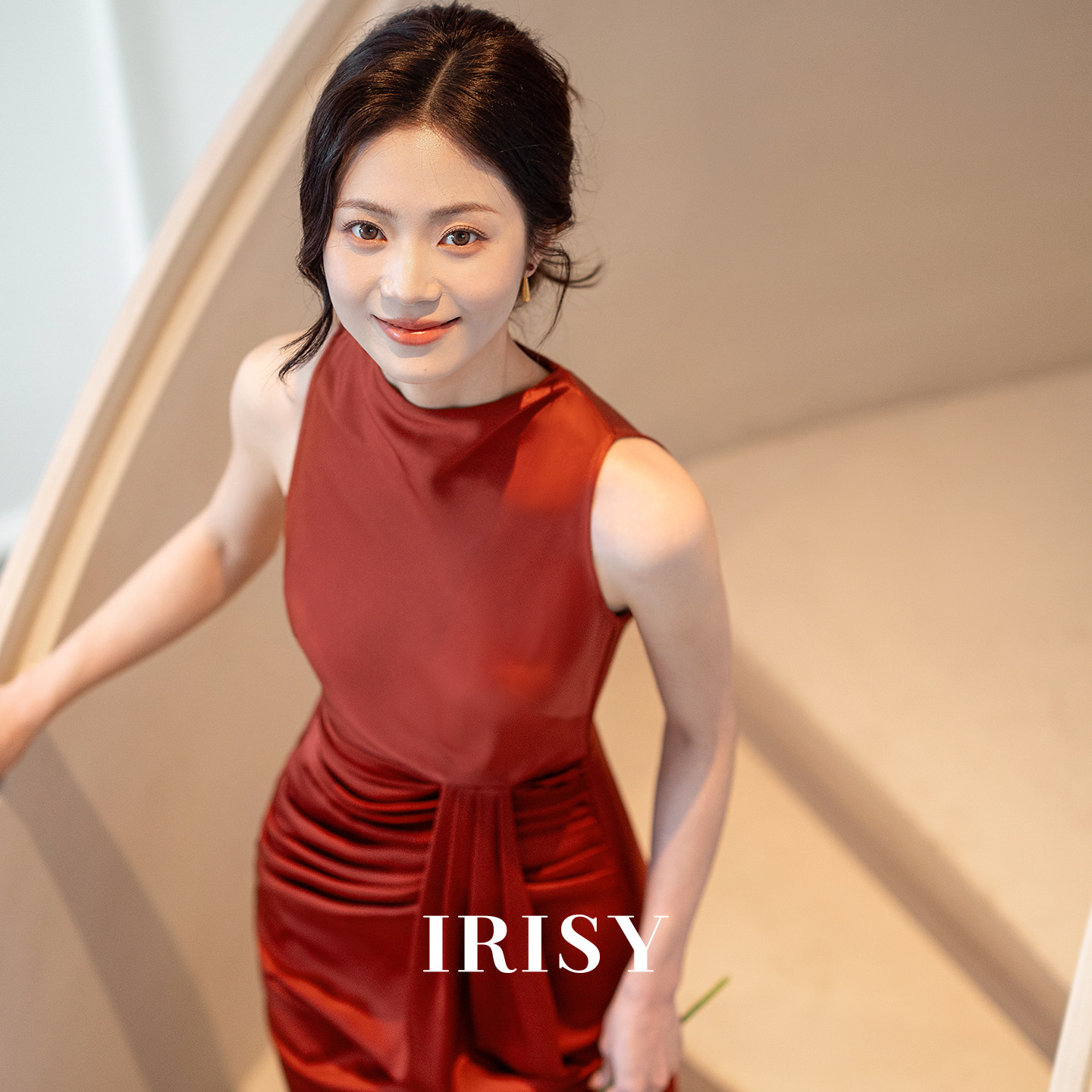 IRISY「红绯」新娘红色晨袍改良新中式订婚礼服裙敬酒服女连衣裙