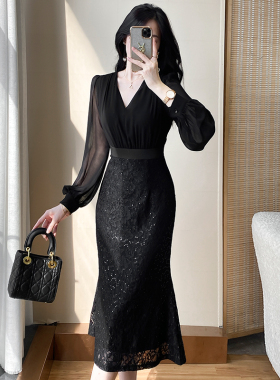 女神范高端黑色蕾丝礼服连衣裙春秋修身气质轻奢包臀鱼尾裙小黑裙