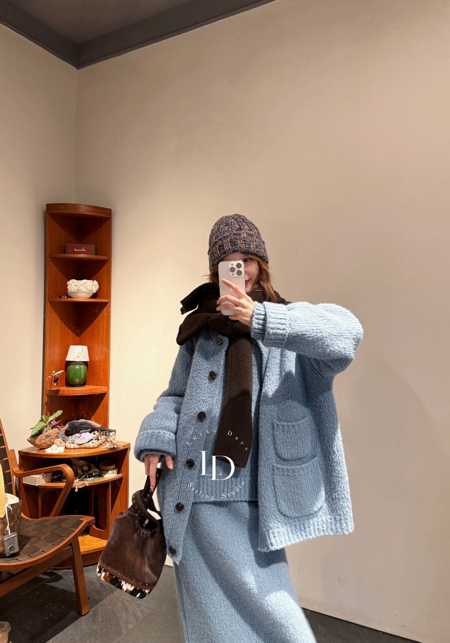 非实价2025冬季新款欧洲站潮牌简约轻奢百搭宽松休闲舒适羊绒开衫