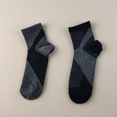 外贸库存尾货男士跑步吸汗短袜子纯棉四季运动袜网面透气压力男袜