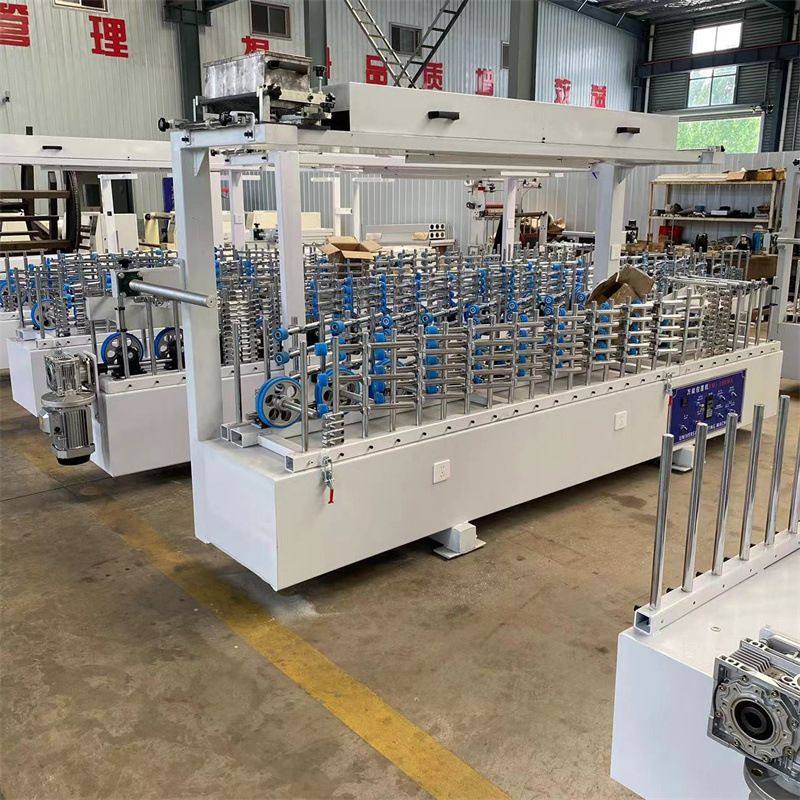 凹凸槽直角木皮全自动包覆机 pvc扣板炭纤维大板覆膜机,机械设备,涂装设备,淘宝优惠券,粉丝福利购,淘宝优惠卷