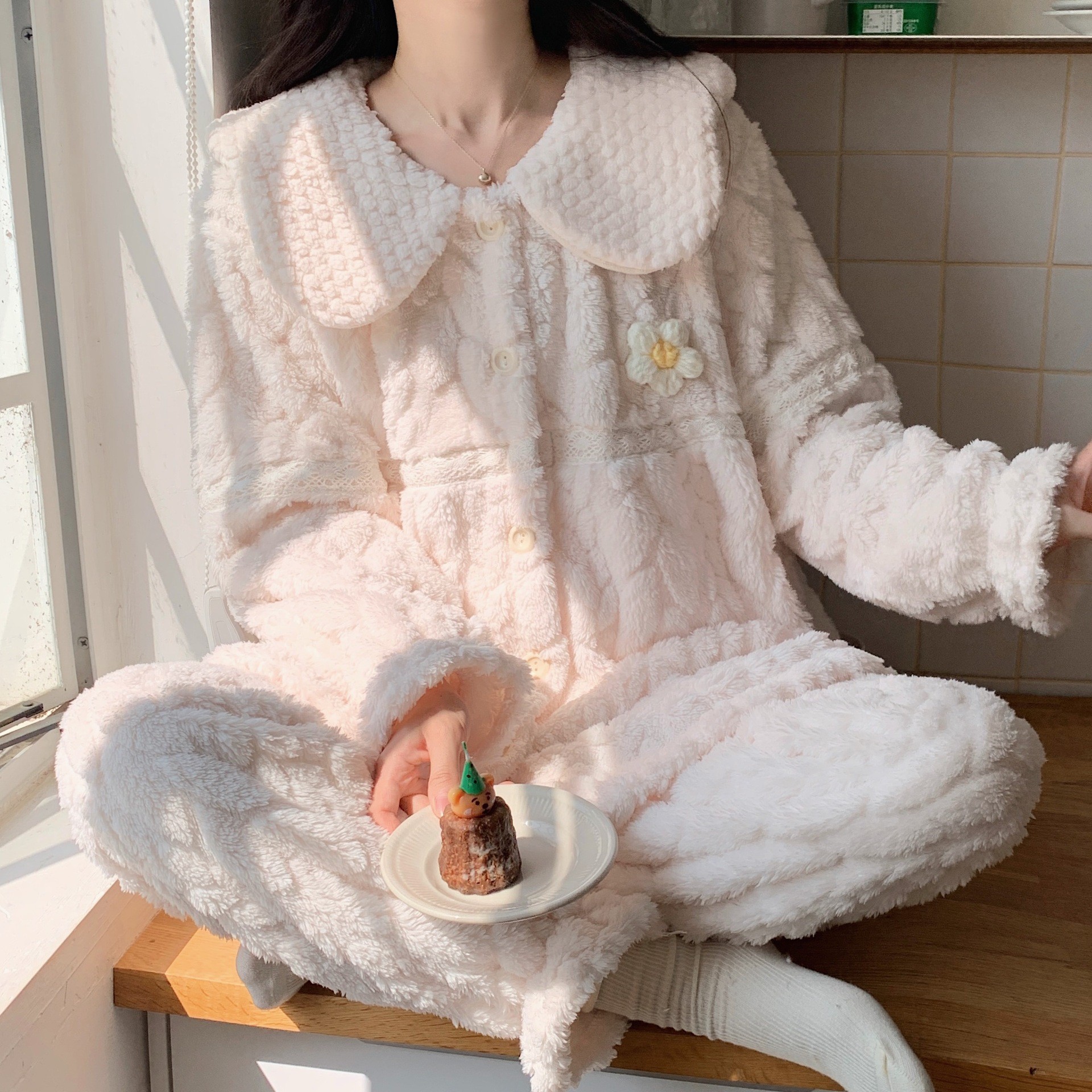 珊瑚绒女士睡衣冬款加厚加绒保暖女款冬天法兰绒2025新款女秋冬季