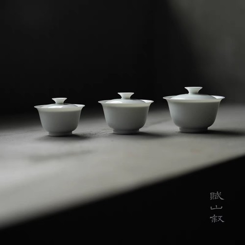 小白茶具//赋山叙审评盖碗景德镇手工茶器仿古茶碗素面薄胎泡茶碗
