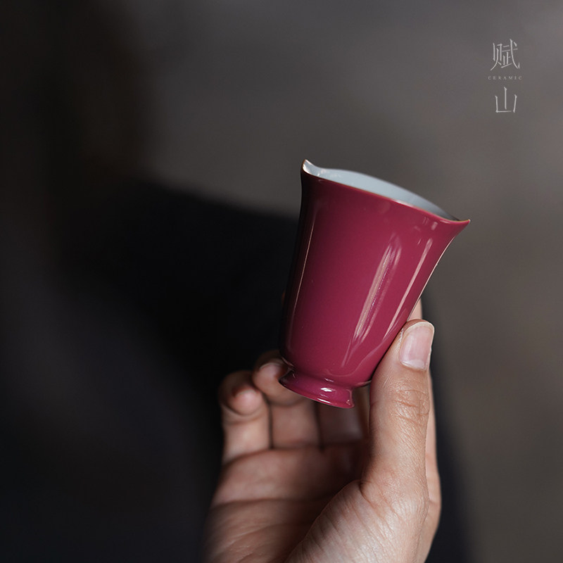 赋山堂胭脂红荷瓣茶杯