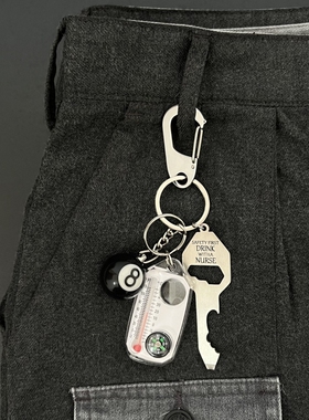 原创Cleanfit钥匙扣金属骰子黑8潮流穿搭包包挂件高级感腰间挂饰