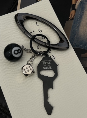 原创oakley风高级感金属钥匙扣椭圆形腰带扣简约潮流背包挂件配饰