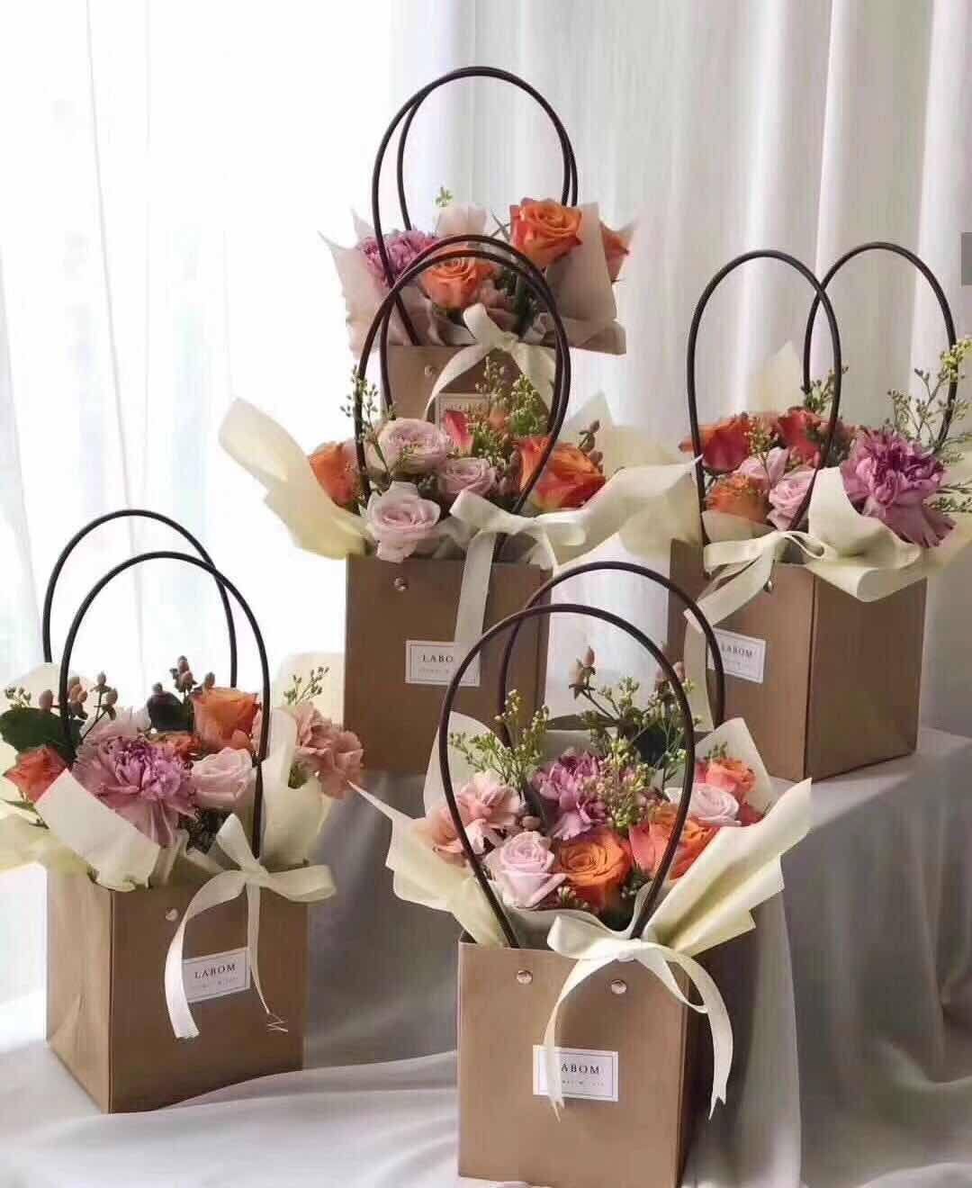 爱尚母亲节礼物牛皮防水梯形鲜花