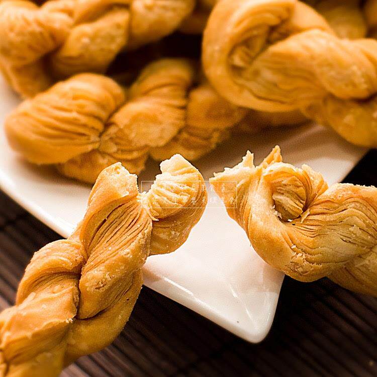 正宗千层小麻花手工传统网红糕点休闲美零食下午茶南京特产