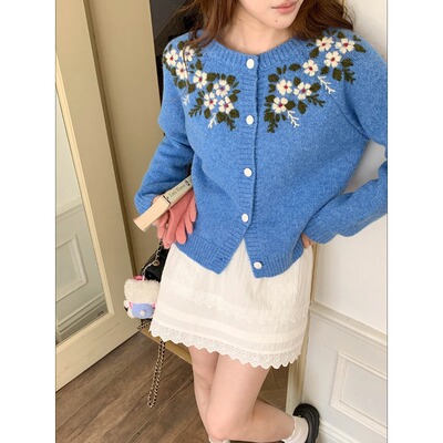 3th Morning 早春新款 韩系刺绣钩花圆领显瘦针织开衫ZY3909