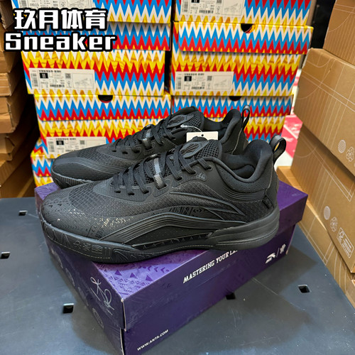 安踏欧文团队版实战耐磨篮球鞋