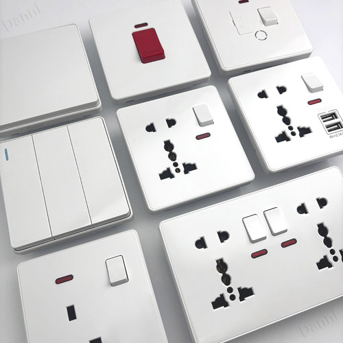 港澳版联英式13A插座带Typec+USB