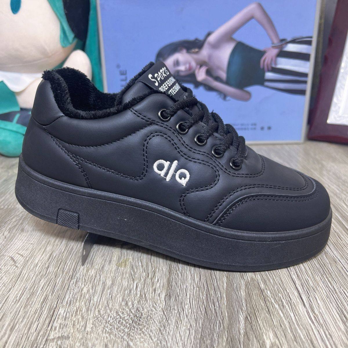 真皮加绒保暖厚底系带面包鞋女