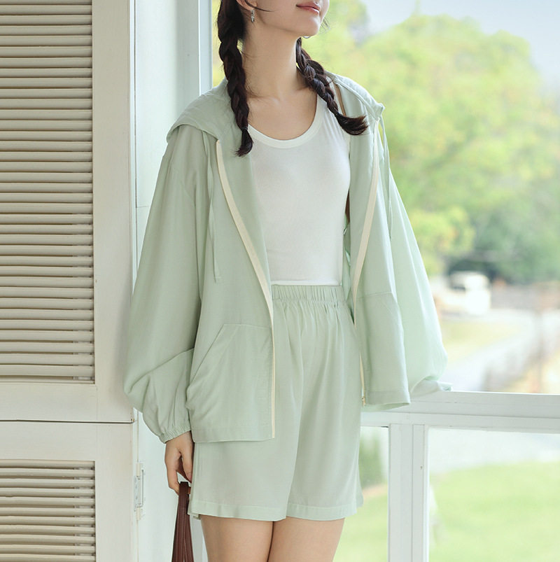 防晒衣女夏宽松连帽长款冰丝服拉链开衫短裤套装轻薄外套新款2025