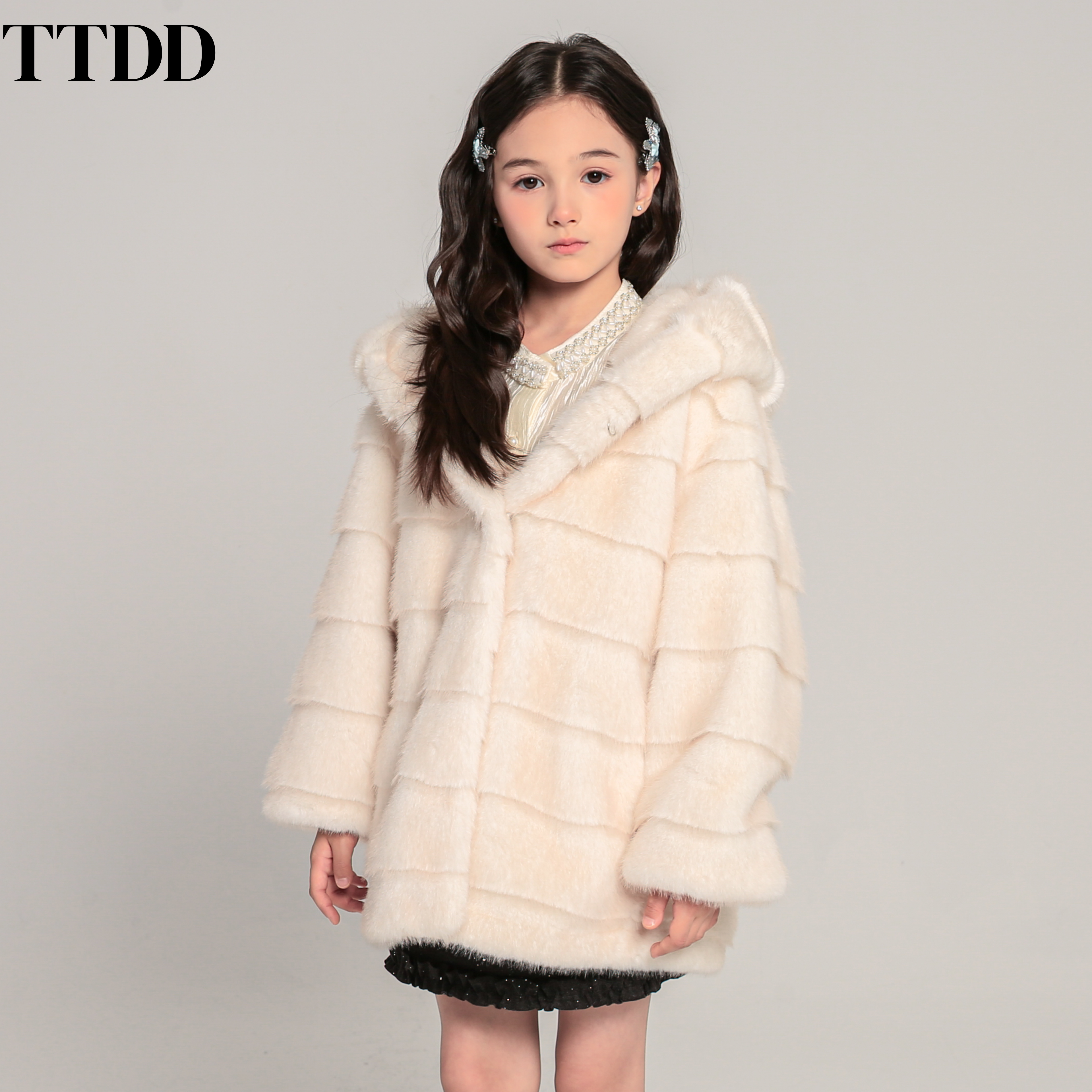 TTDD儿童皮草外套秋冬新款女孩女童连帽精仿横排水貂毛环保毛加厚
