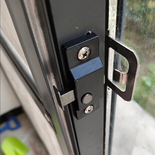 插销卫生间中间防盗门窗平移推拉门自动门折叠窗弹簧无框锁扣窗户