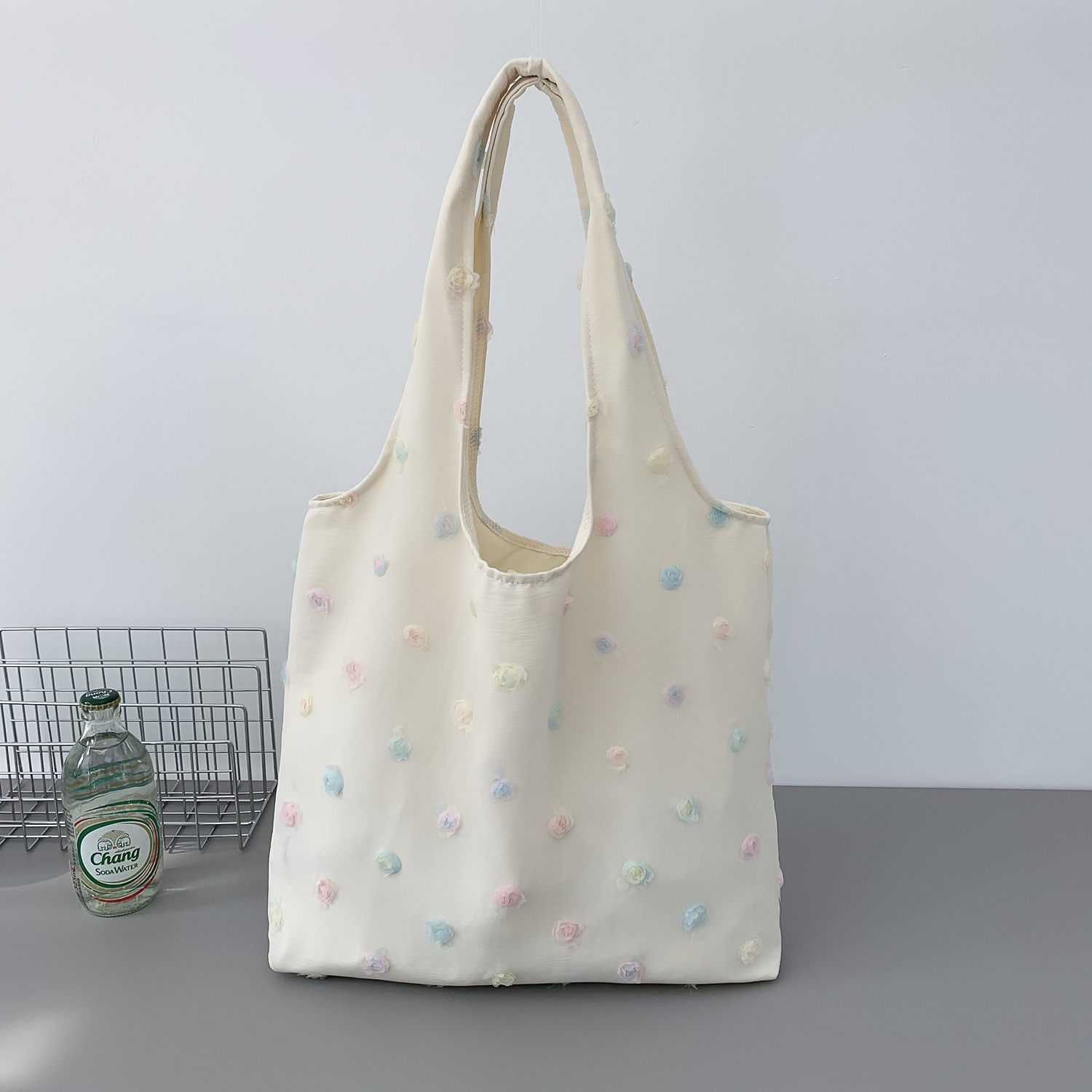 2025新款百搭时尚通勤文艺简约精致立体花朵刺绣感单肩手提包包