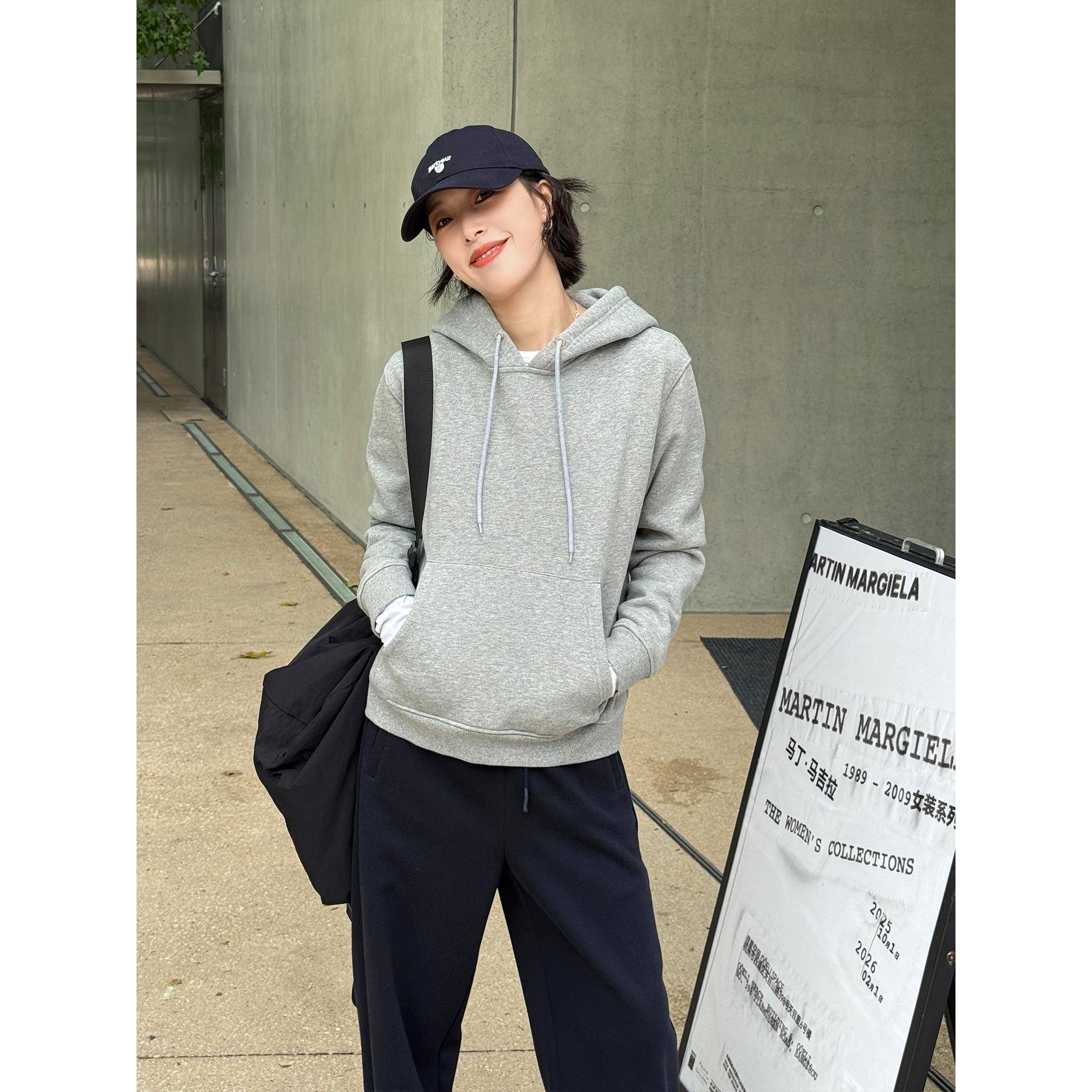 浪清灰色加绒卫衣女秋连帽2025新款新款长袖上衣抽绳休闲打底帽衫