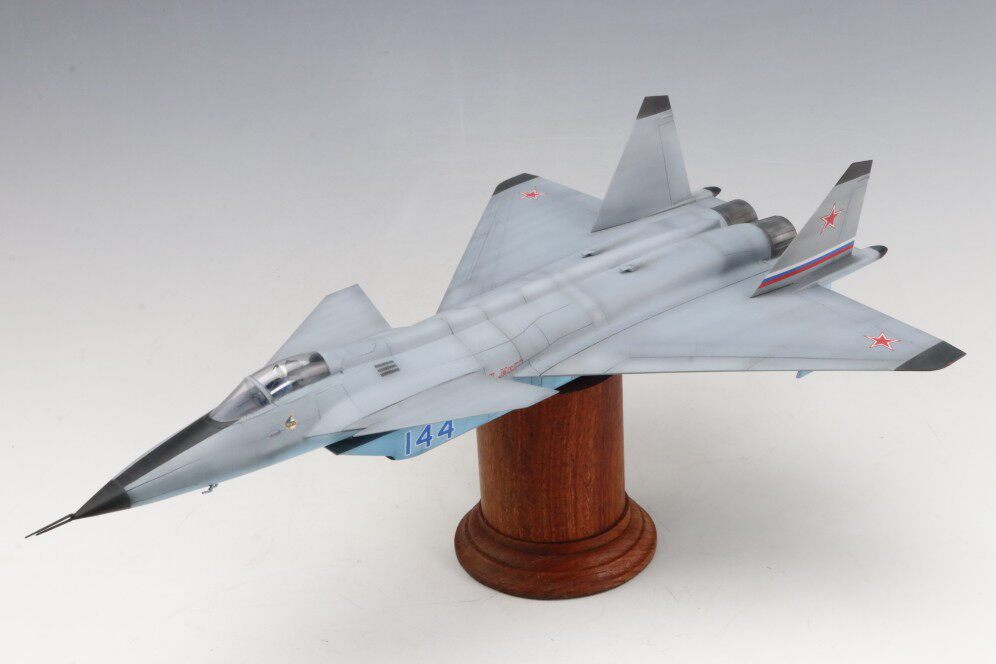 【模匠】1/72红星 7252 苏联米格1.44 隐身战斗机 成品代工
