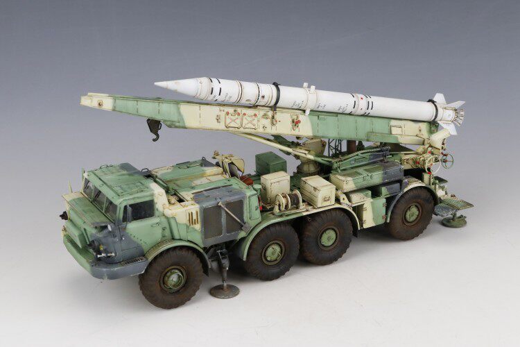 【模匠】1/35小号手 01025  苏联蛙7战术火箭车 沃雅超改成品代工