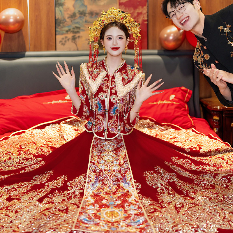 重工秀禾服新中式婚服2025年新款新娘显瘦龙凤褂出门嫁衣凤冠霞帔图片