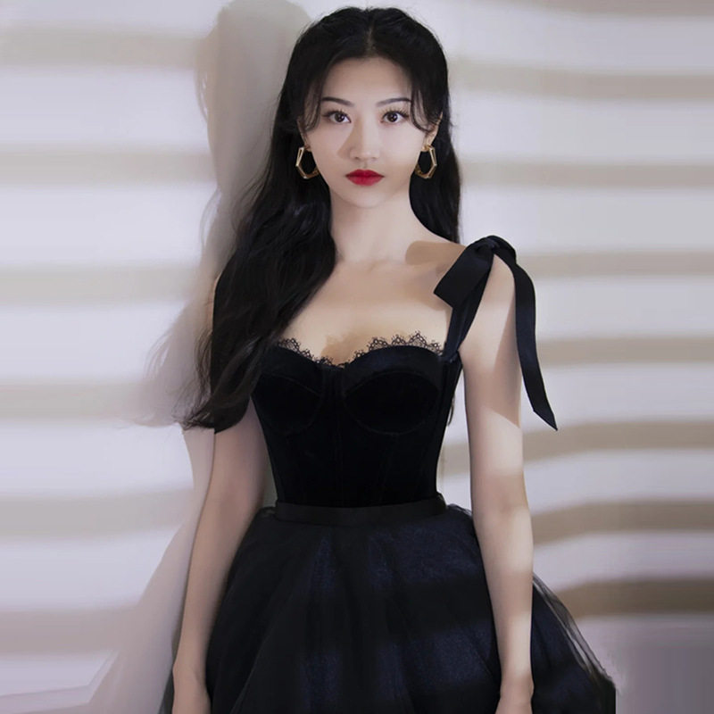 晚礼服吊带明星同款毕业宴会图片