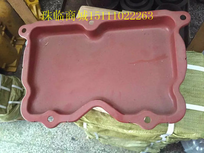 山推SD22/32/TY220推土机康明斯NT发动机摇臂室盖3006349/358/183