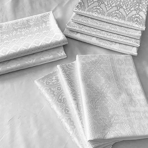 白色暗花纹提花绸缎面料布料批发