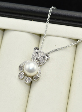 925半银抱抱熊微镶小熊淡水珍珠吊坠项链铜镀真金首饰