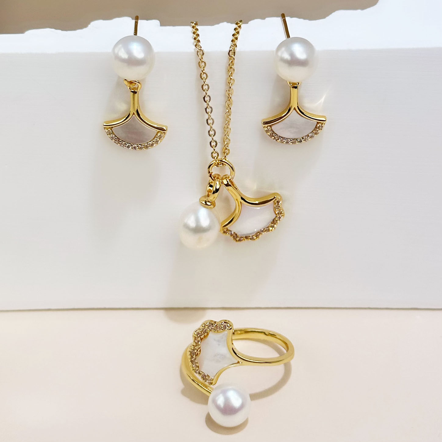 海贝银杏叶天然淡水珍珠吊坠耳钉戒指套装精致高级感首饰礼物诸暨,饰品/流行首饰/时尚饰品新,组合套装,淘宝优惠券,粉丝福利购,淘宝优惠卷