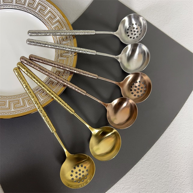 304不锈钢汤壳火锅汤壳漏勺通用勺 盛粥勺筷托筷子架湿纸巾毛巾碟