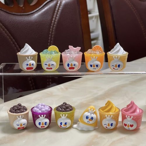 蜜雪冰城雪王积木Q粒果茶加冰奶茶系列盲盒潮玩手办摆件玩具礼物
