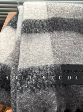 YAOLI高级黑灰色～软糯拉毛流苏围巾女秋冬保暖防寒加厚披肩围脖