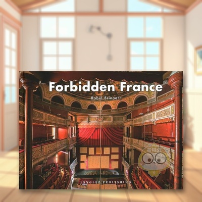 【现货】禁地：法国英文摄影人文景观精装进口原版外版书Forbidden France Robin Brinaert书籍图书正版