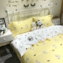 Bộ bốn mảnh cotton nguyên chất Bộ lụa satin mềm siêu mịn Bộ bốn mảnh đơn giản Bộ phim hoạt hình bốn mảnh nhỏ đơn giản - Bộ đồ giường bốn mảnh chăn ga gối đệm giá rẻ