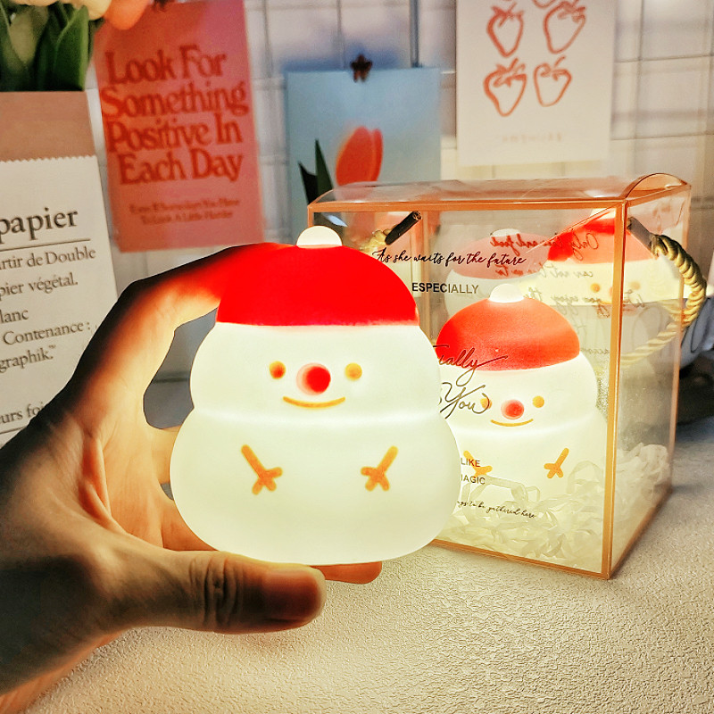 2025新款雪人小夜灯房间装饰氛围灯摆件圣诞节礼物新年伴手礼批发