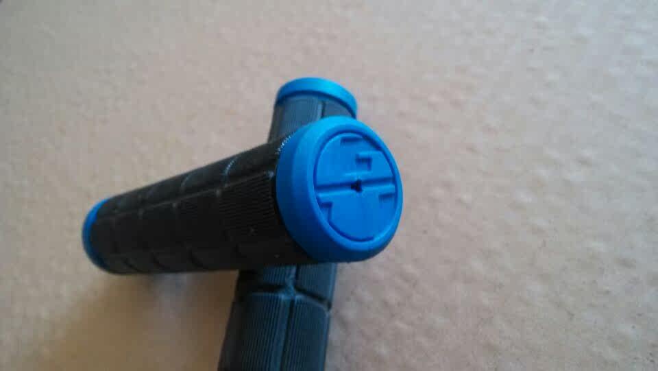 Poignées de vélo - Ref 2347113 Image 5