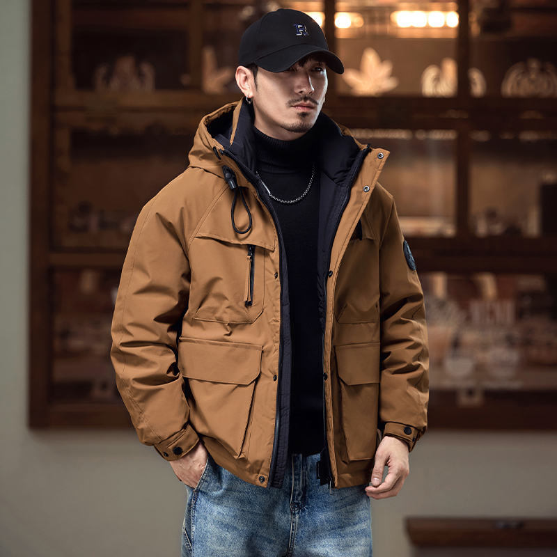 90绒男士羽绒服冬季加厚2025新款户外短款连帽工装冲锋衣外套男款