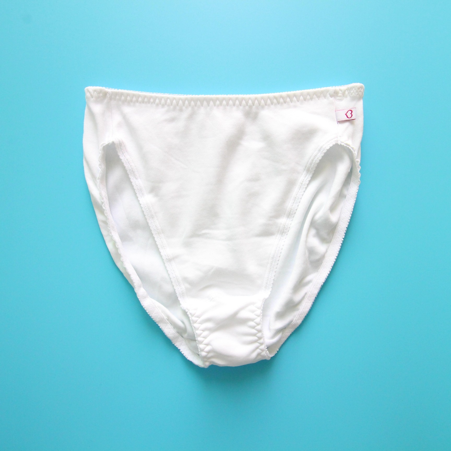 微瑕疵女士内裤白色中高腰高开叉纯棉三角裤女生简约自然弹力短裤,女士内衣/男士内衣/家居服,女三角裤,淘宝优惠券,粉丝福利购,淘宝优惠卷