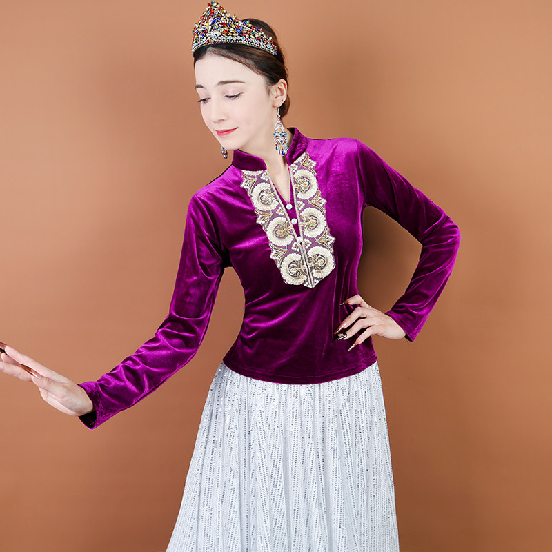 新疆舞蹈服女长袖丝绒刺绣上衣