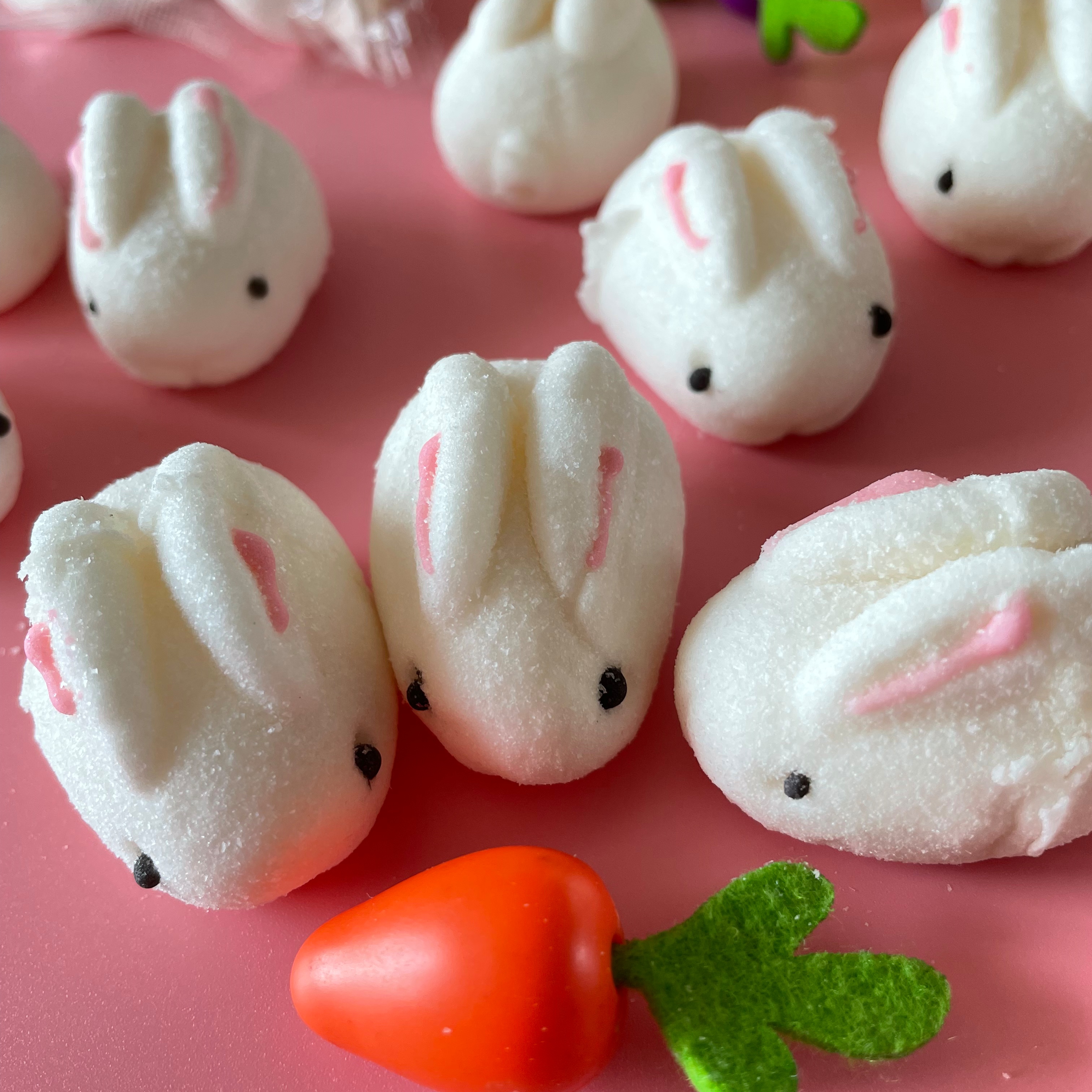 小白兔棉花糖烘焙奶茶咖啡伴侣装饰网红卡通糖果商用批发3d立体